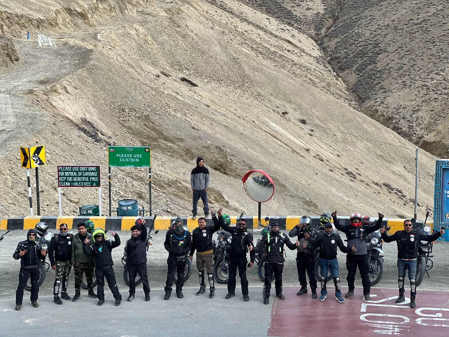 Leh Ladakh bike trip packages